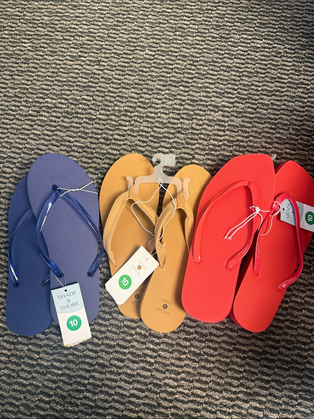 Shade & Shore Women's Light Brown, Blue, and Red Thong Sandals